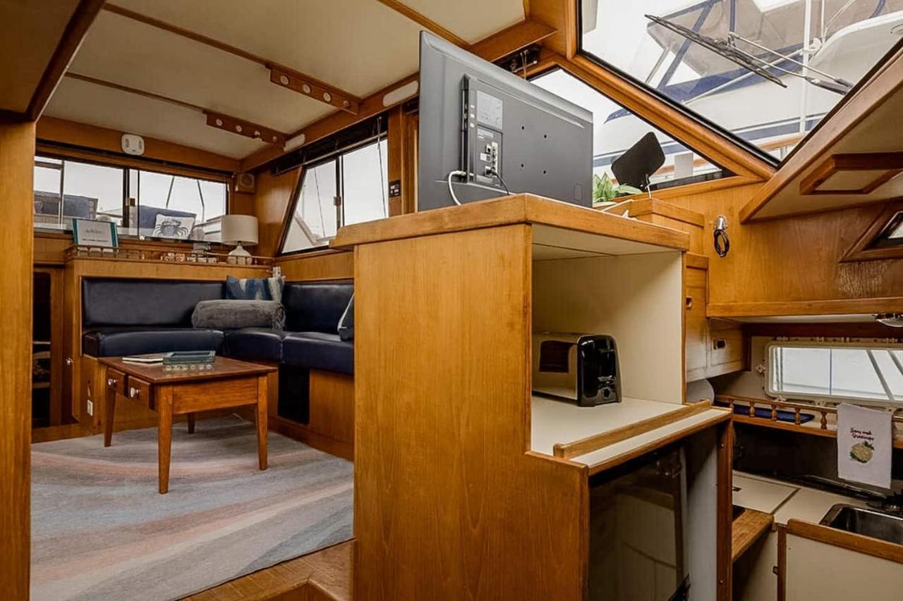 2Br Spacious & Comfy 43' Yacht - Heat & Ac - On The Freedom Trail - Best Nights Sleep Boston Buitenkant foto
